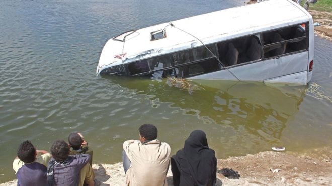 Egypte : 14 morts dans un accident de la route