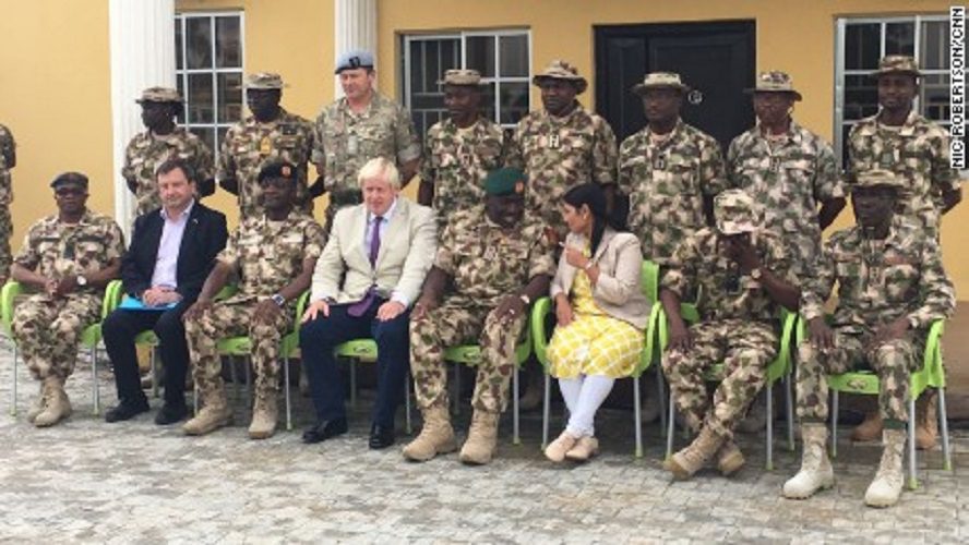 La Grande-Bretagne promet de financer le Nigéria pour combattre Boko Haram