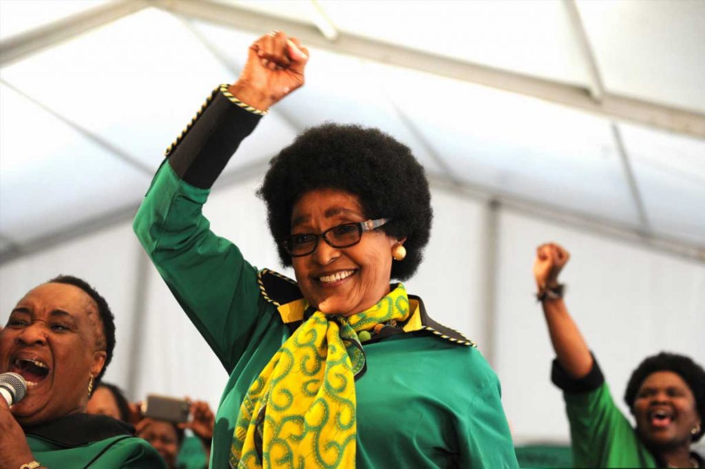 Afrique du Sud : Winnie Mandela hospitalisée depuis dimanche