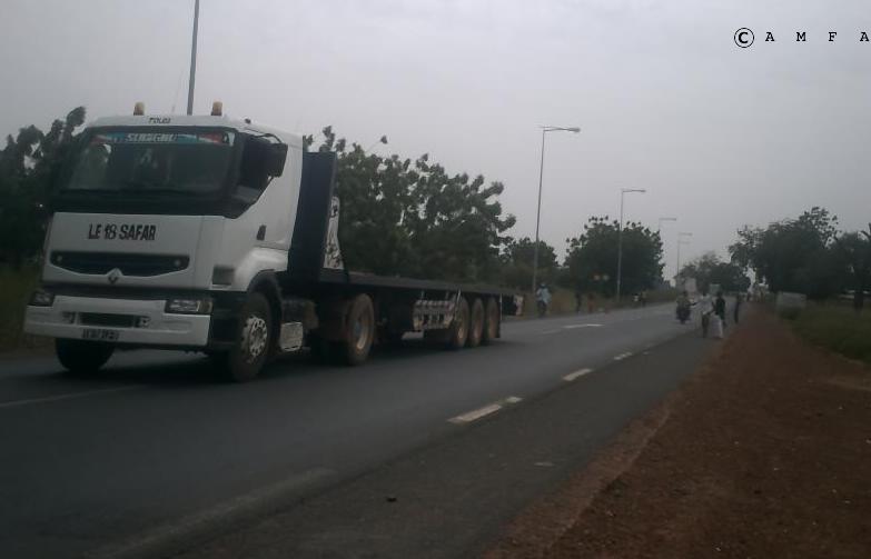 Tambacounda : Des élèves côtoient quotidiennement le danger sur le chemin de l’école