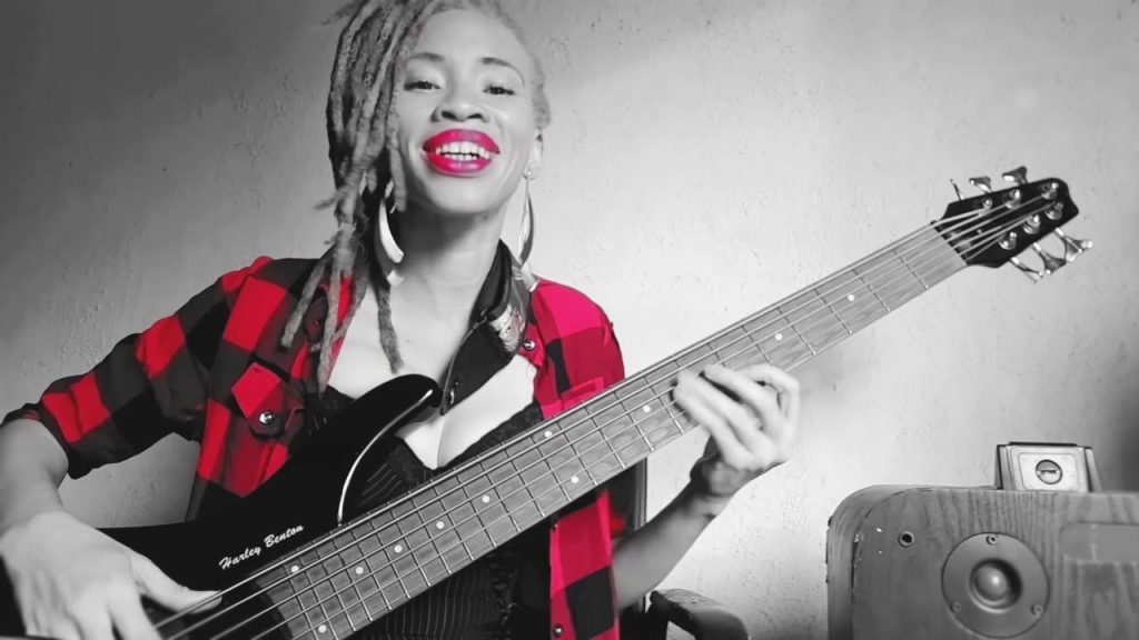 Musique : Maah Keita, la sœur des frères Keita quitte le groupe Takeifa