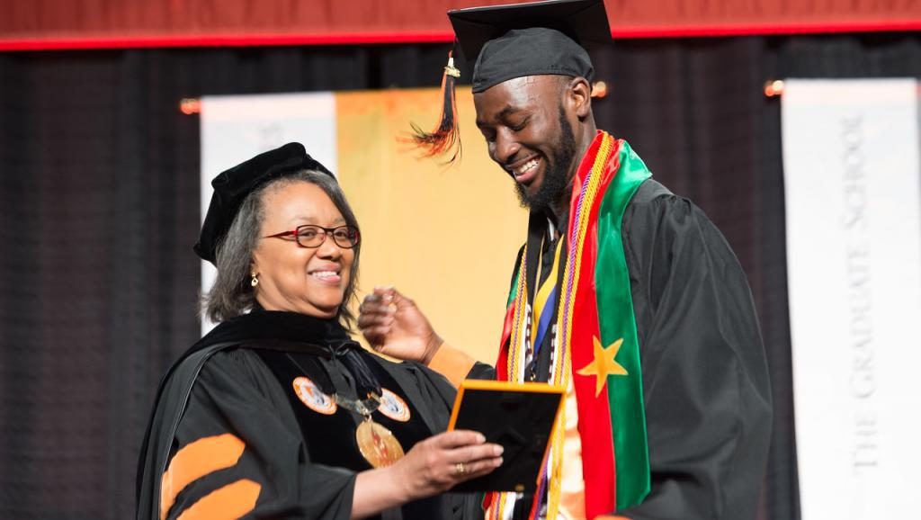 Prix d’excellence « Chancellor’s Award » 2018 : Un étudiant burkinabé distingué par les universités américaines