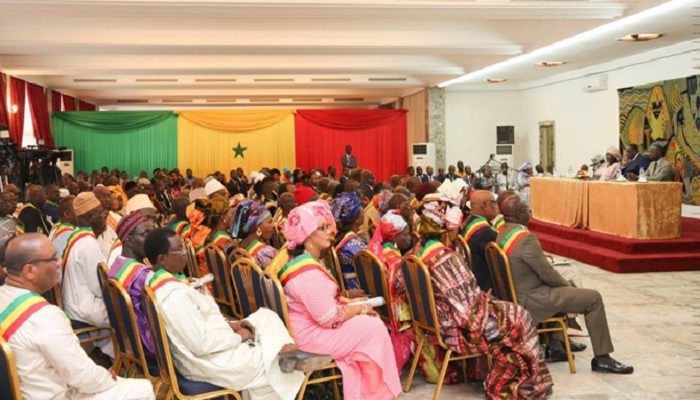 Dialogue national : Plus de 250 personnalités prennent part