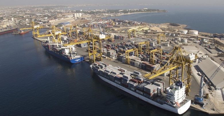 Economie : Recule du déficit commercial à 143 milliards à cause de la baisse des importations