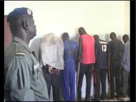 Ngaparou : Arrestation de trois individus en possession de faux billets