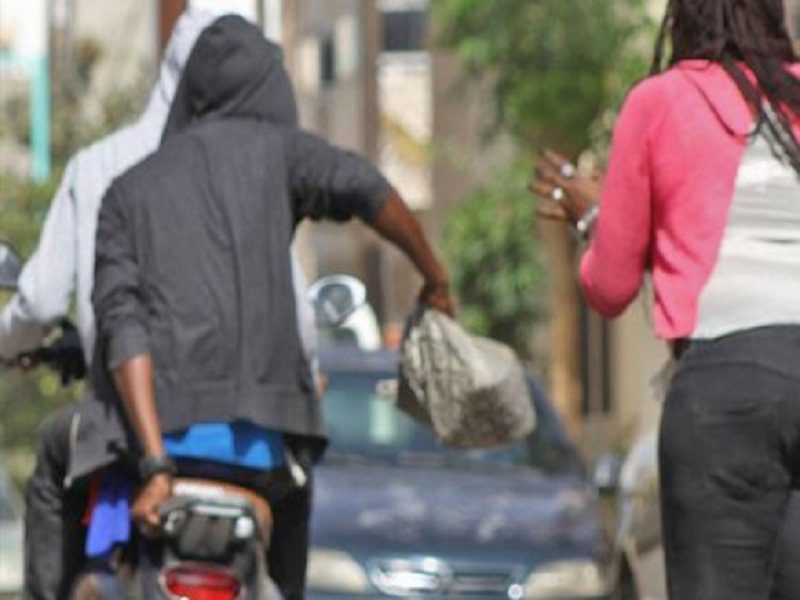 Tambacounda : Pour avoir volé un cheveu naturel d’une valeur de 400.000 FCFA, le jeune menuisier écroué