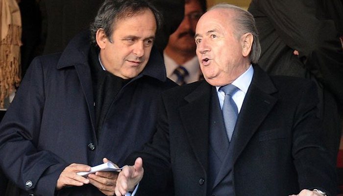 La Fifa porte plainte contre Blatter et Platini (Officiel)
