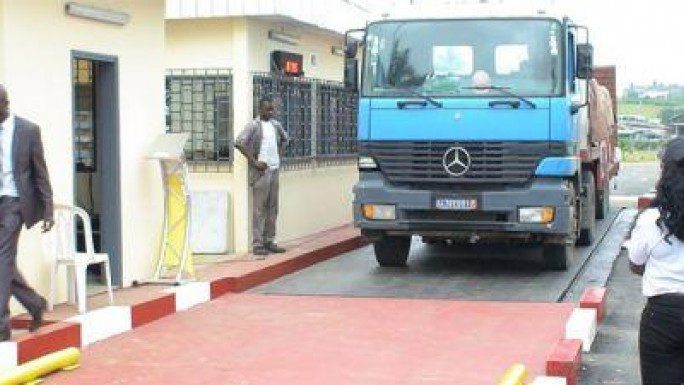 Les transporteurs sénégalais et maliens en grève