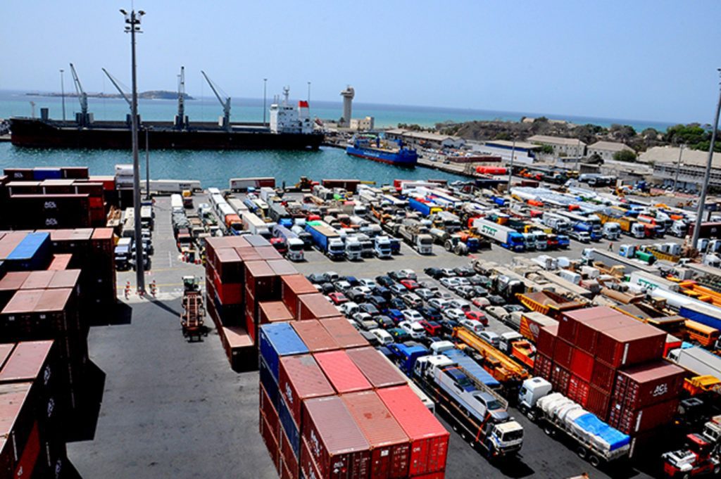 Port de Dakar : Démantèlement d’un réseau de faussaire, 12 véhicules saisies (Douanes)
