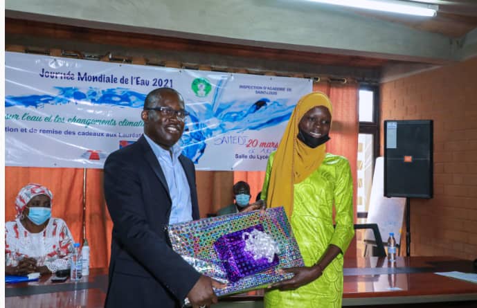 Journée mondiale de l’eau : Dix élèves du moyen-secondaire de Saint Louis primés par l’Olac au concours de poésie sur l’eau et les changements climatiques