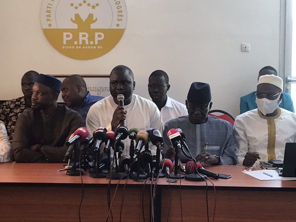 Série de rejets de ses listes pour les locales 2022 : Yewwi Askan Wi accuse Macky Sall d’être « l’instigateur » et engage la bataille juridique