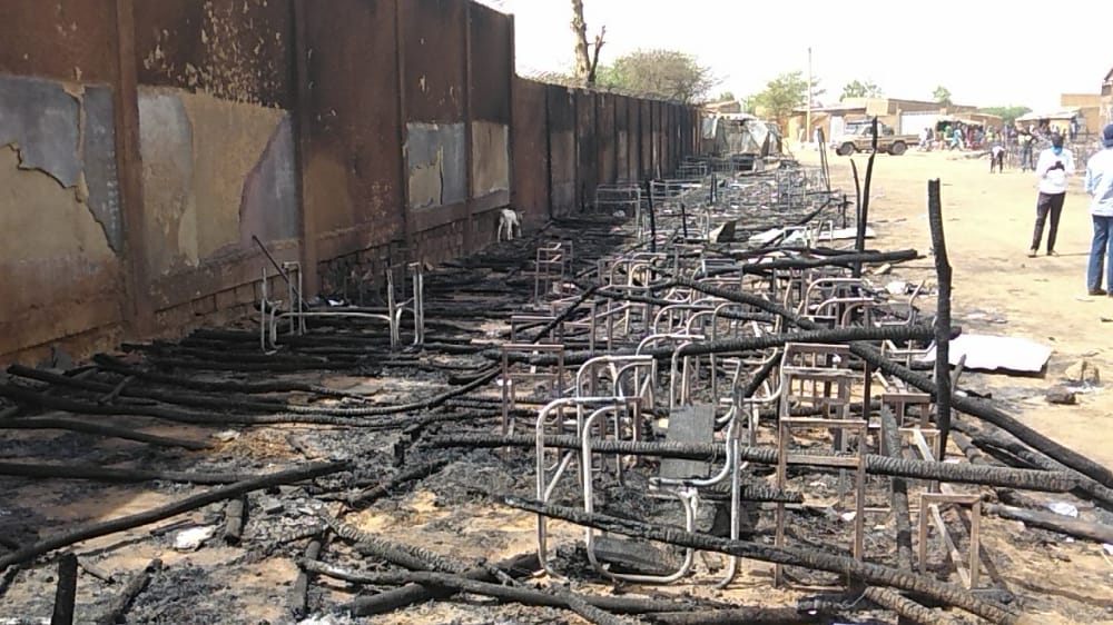 Drame au Niger : Plus de 20 jeunes enfants meurent dans l’incendie de leur école