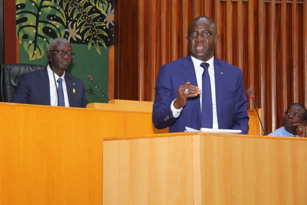 Le secteur minier concentre 37,9% des exportations sénégalaises soit 733 milliards de Fcfa (ministre des Finances)