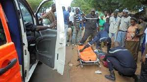 Louga : 1 mort et 3 blessés graves dans une collision entre deux véhicules particuliers