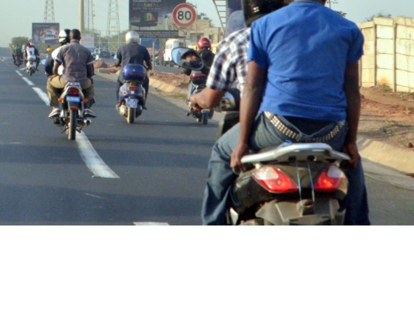 Dakar : L’interdiction de circulation des motos prorogée